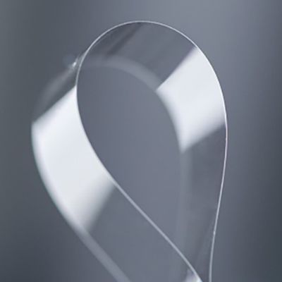 Хорошая цена Гибкий дисплей складной UTG стекло Толщина 0,03 мм 0,05 мм 0,07 мм 0,1 мм онлайн