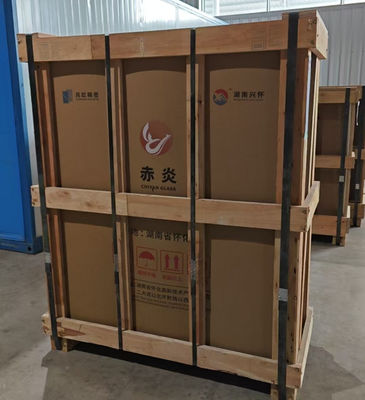 Хорошая цена Алюминосиликатные стеклянные листы, стойкие к температуре 0,25-2 мм, ударно-устойчивые серии с опциональной толщиной онлайн